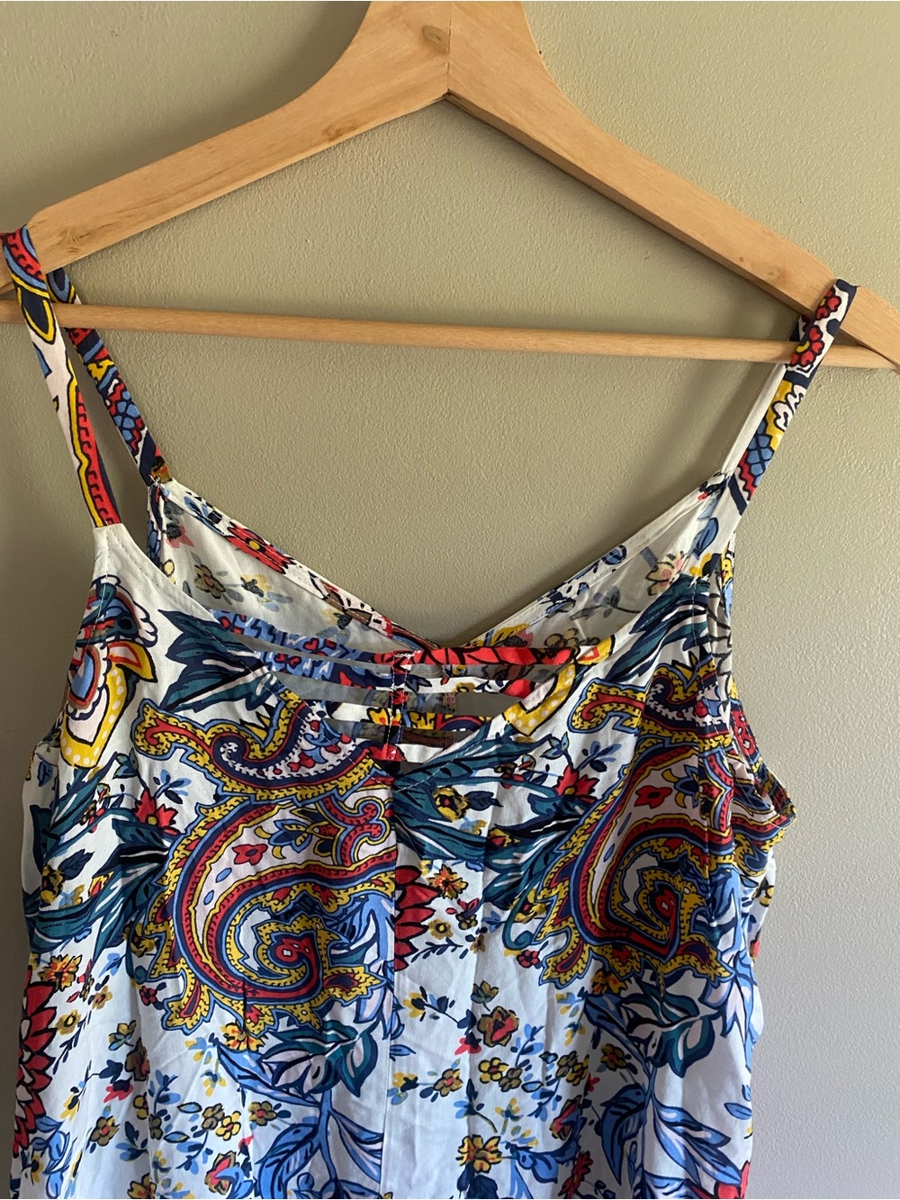 White Floral Jumpsuit with Blue & Red Print - Picture 7 of 12